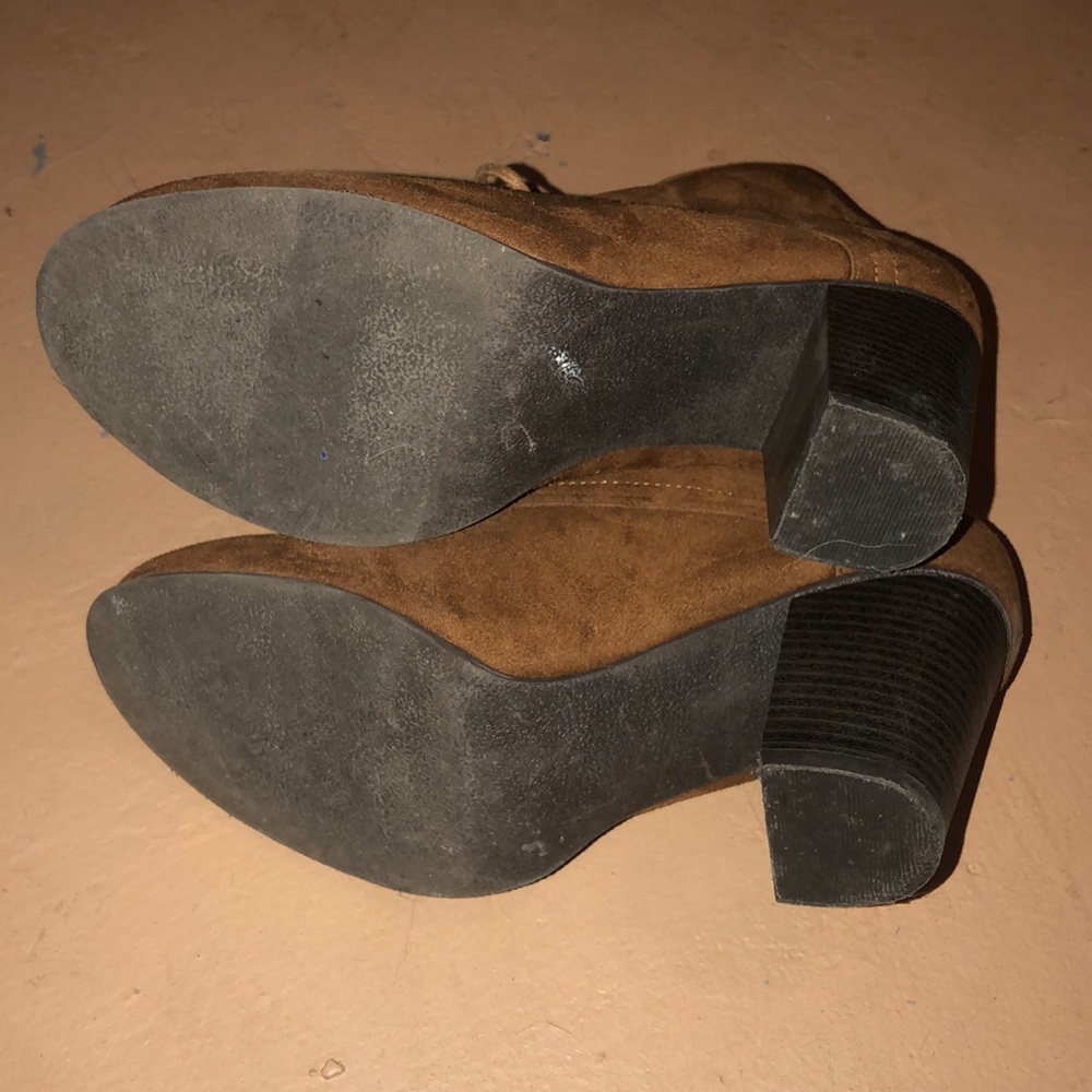 Boots - Picture 3 of 4